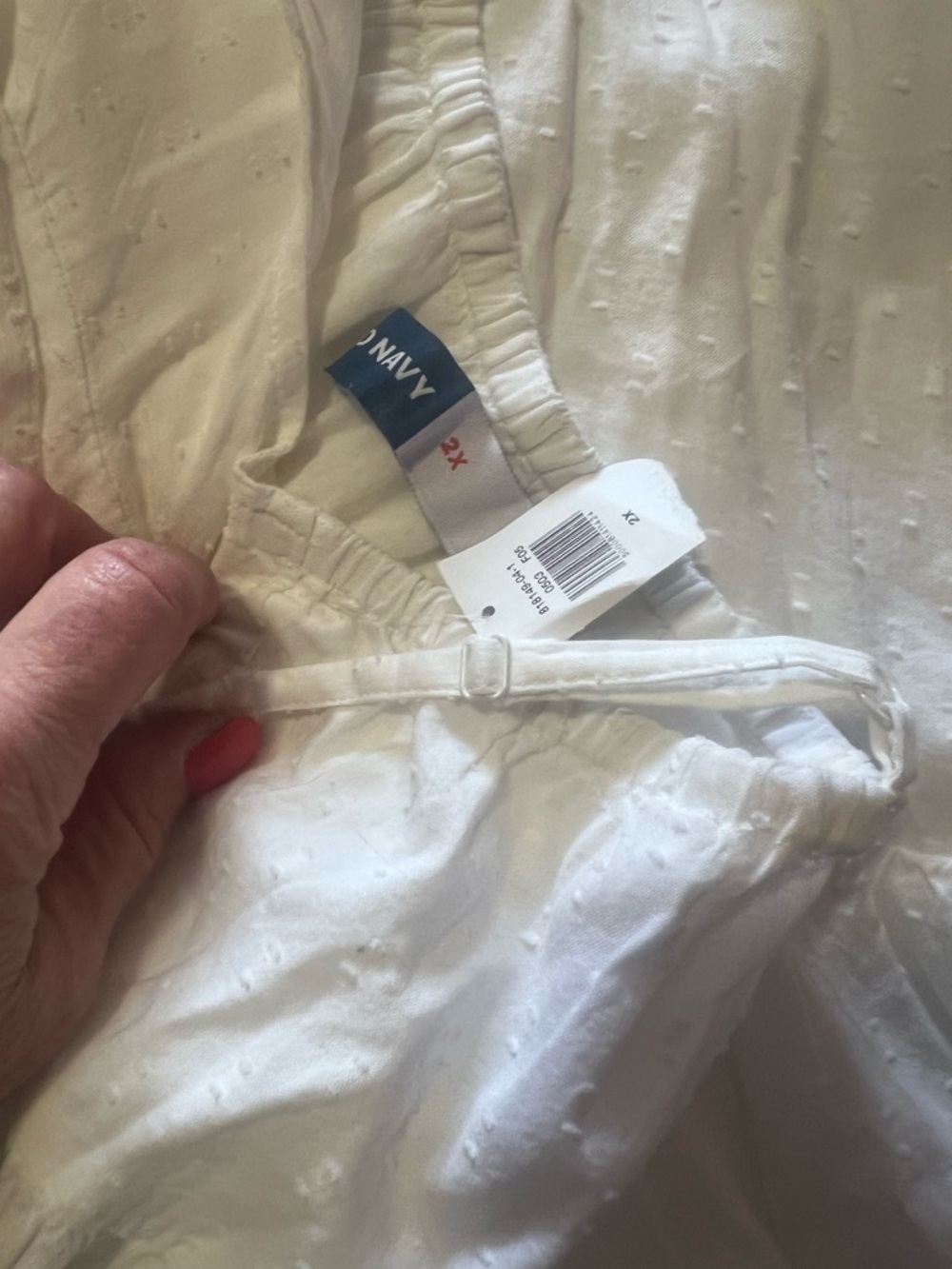 Old Navy Cream Swiss Dot Adjustable Strap Tank